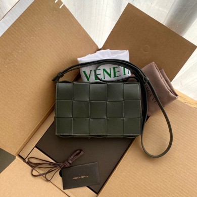 Bottega Veneta BORSA CASSETTE 578004 Dark Green BV305su78