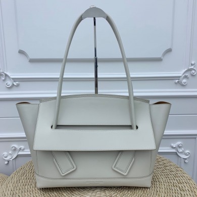 BOTTEGA VENETA Handbag BV0040