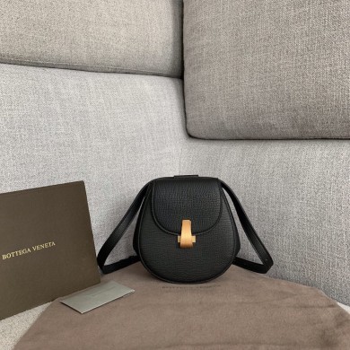 Replica Bottega Veneta Angle BV0085