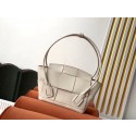 Replica Fashion Bottega Veneta Original Weave Leather Arco Top Handle Bag 70013 White BV922HM85