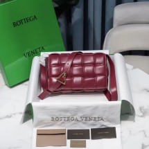 Bottega Veneta PADDED CASSETTE BAG 591970 Burgundy BV73Jk12