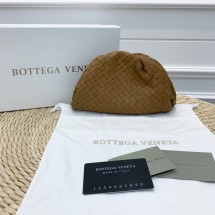 BOTTEGA VENETA Pouch BV0051
