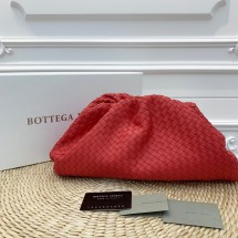 BOTTEGA VENETA Pouch BV0058
