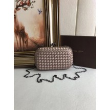 Imitation BOTTEGA VENETA Knot snakeskin-trimmed satin clutch 62548 apricot BV388EY79