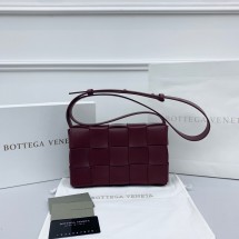 Replica BOTTEGA VENETA Cassette BV0003