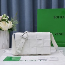 Replica Top Bottega Veneta CASSETTE 018101 white BV824Il23