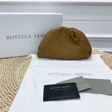 BOTTEGA VENETA Pouch BV0051