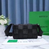 Bottega Veneta CASSETTE 018188 Black BV858Pu45