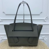 BOTTEGA VENETA Handbag BV0041