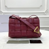 BOTTEGA VENETA PADDED CASSETTE BAG BV0045