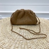 BOTTEGA VENETA Pouch BV0048