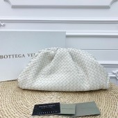 BOTTEGA VENETA Pouch BV0055