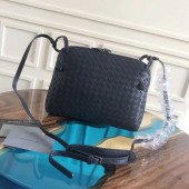 Bottega Veneta shoulder bag BV0201