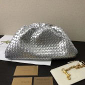 Imitation Bottega Veneta Weave Clutch bag 585853 silver BV674Gp56