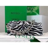 Knockoff High Quality Bottega Veneta THE CHAIN POUCH 620231 White&Black BV148FA65