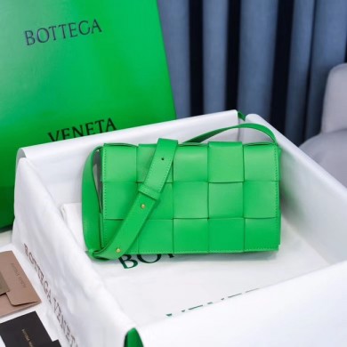 Replica Top Bottega Veneta BORSA CASSETTE 578004 green BV263Cq58