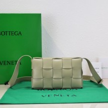 Bottega Veneta Intreccio leather cross-body bag 578004 Travertine BV1089BM34