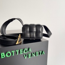 Bottega Veneta Candy Padded Cassette 716648 black BV1252Sy67