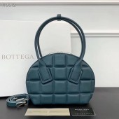 Copy Bottega Veneta Original Woven Leather Square Shell Bag BV67130 Green BV513nF79