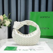Replica Bottega Veneta Mini intrecciato patent leather top handle bag JODIE 651876V WHITE BV562UD97